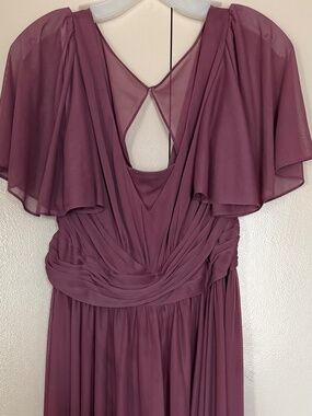 David’s Bridal Flutter Sleeve Dress size 14